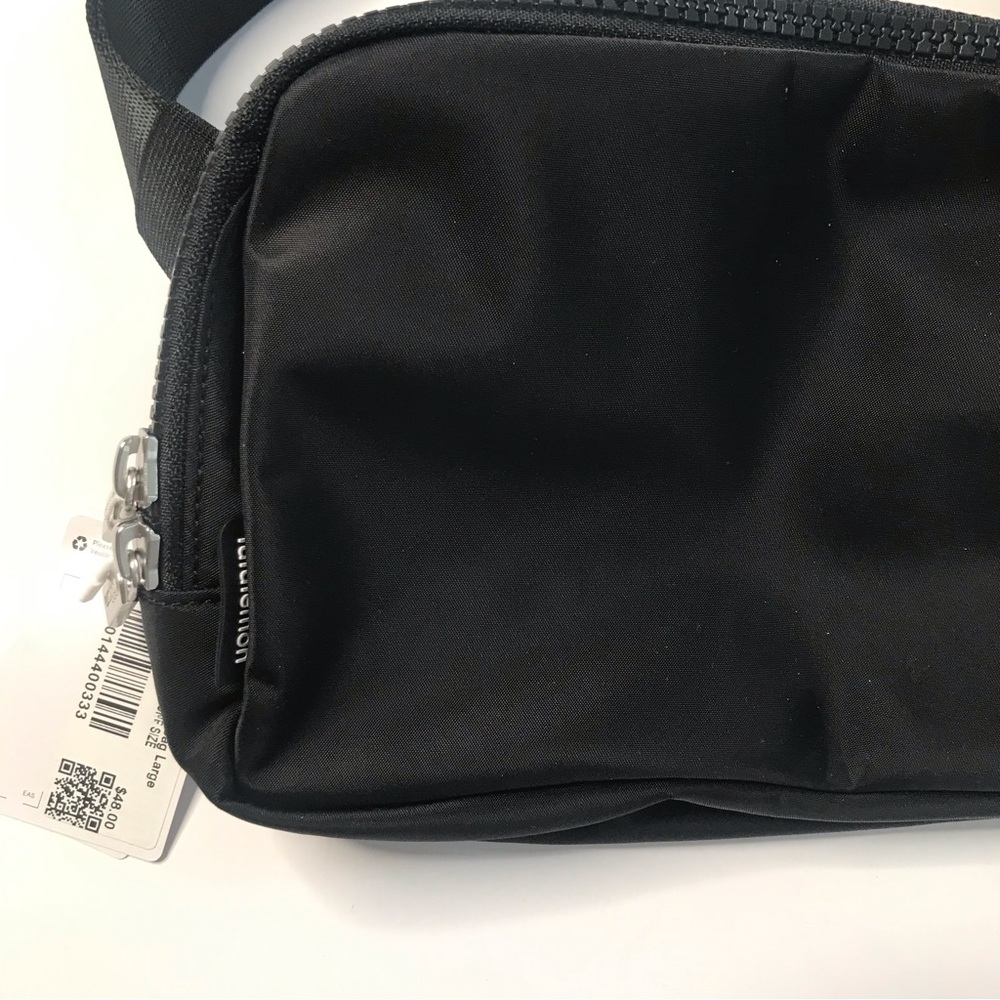 NWT Lululemon Everywhere Belt Bag Crossbody Bum Large 2L Black NEW - Picture 8 of 14